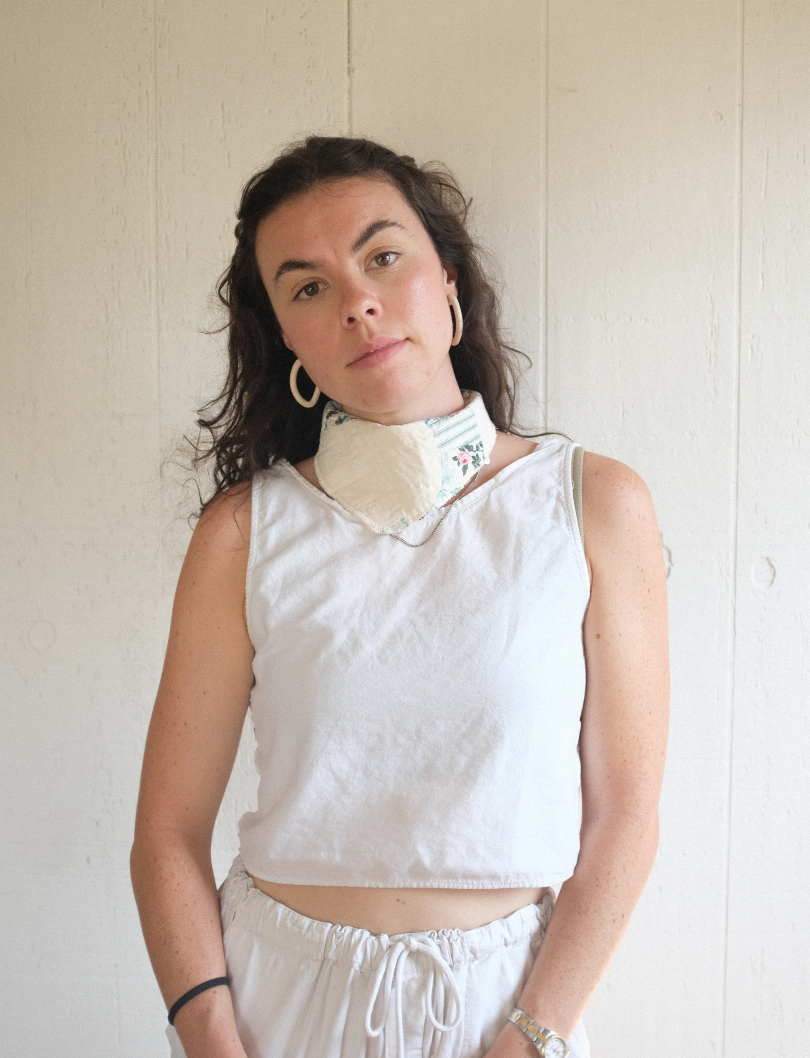 Quilt Scrap Neck Kerchief - Floral Wedding Ring
