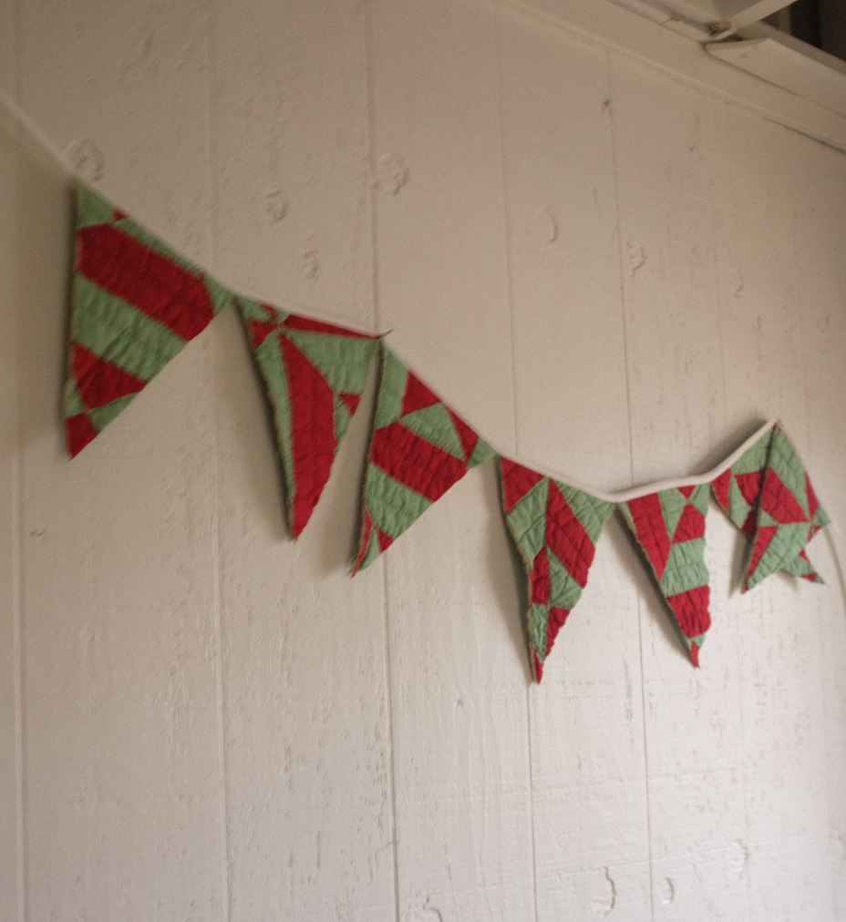 Quilt Bunting - Red + Green
