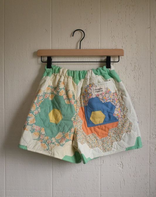 Quilt Shorts - Flower Garden XS