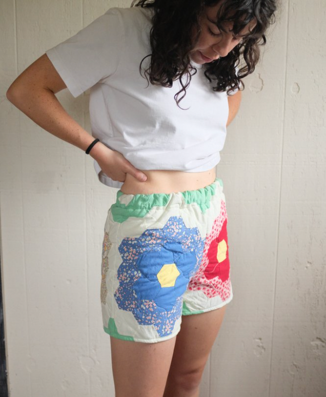 Quilt Shorts - Flower Garden XS