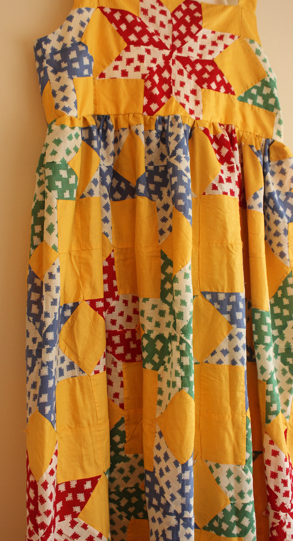 Quilt Top Dress - Yellow 8 Point Star