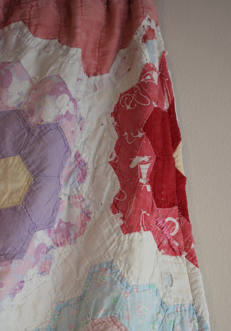 Barrel Quilt Pants - Grandmother's Flower Garden