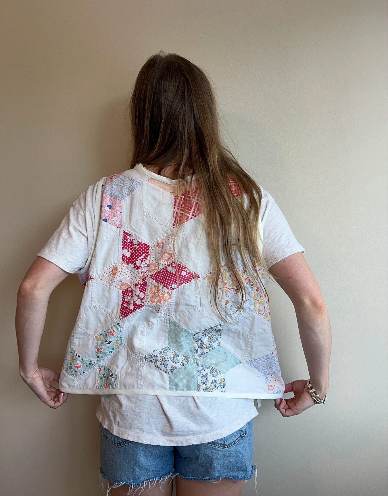 Quilt Vest- Feedsack 6 Point Star