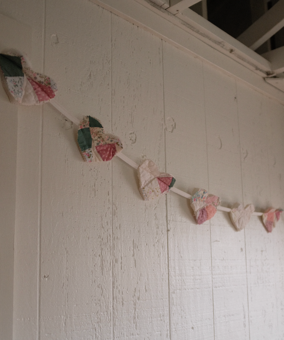 Quilt Heart Bunting - Pink Wedding Ring