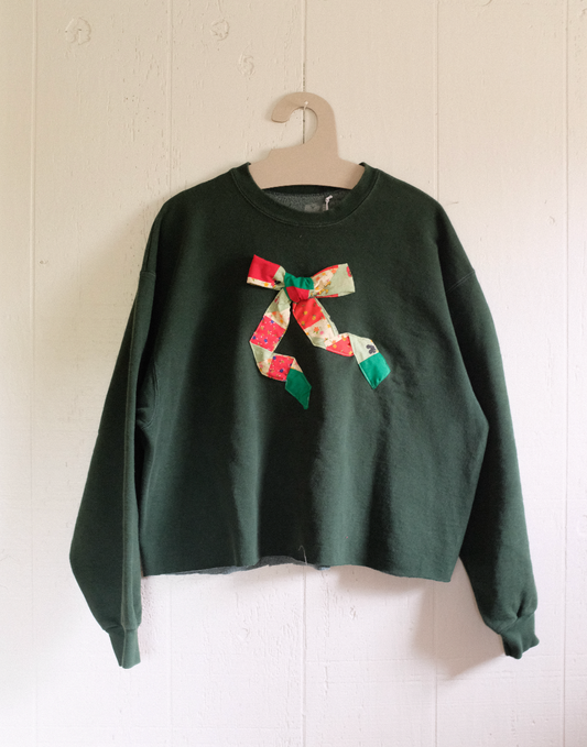 Quilt Bow Pullover - Olive Green XL