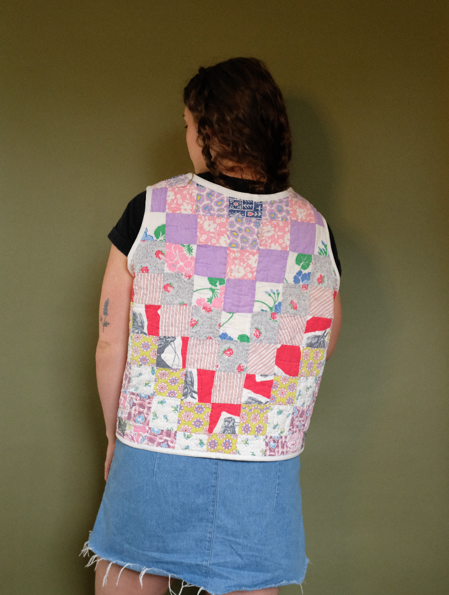 Quilt Vest - Feed Sack Postage Stamp L