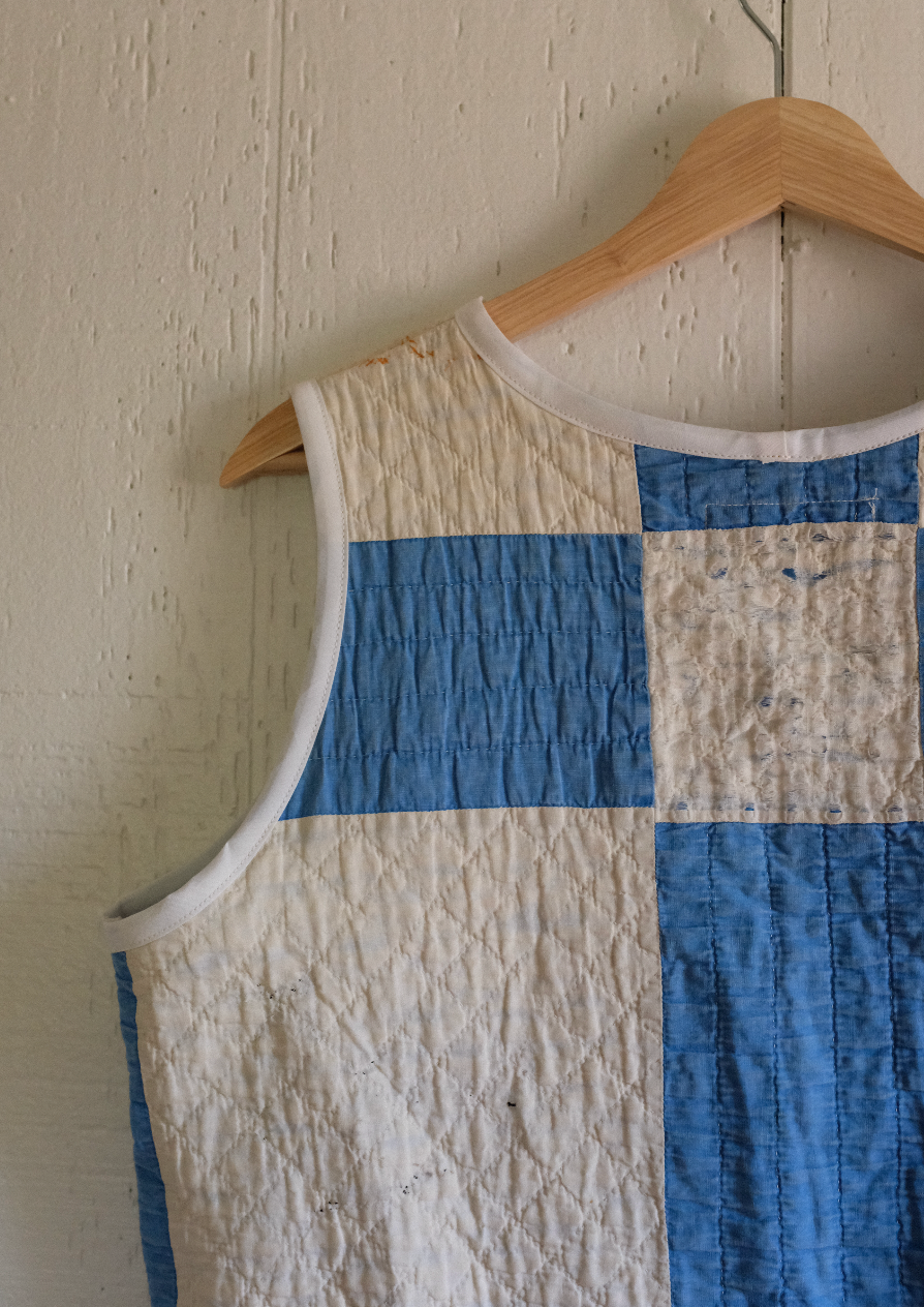 Quilt Vest - Blue Embroidery M