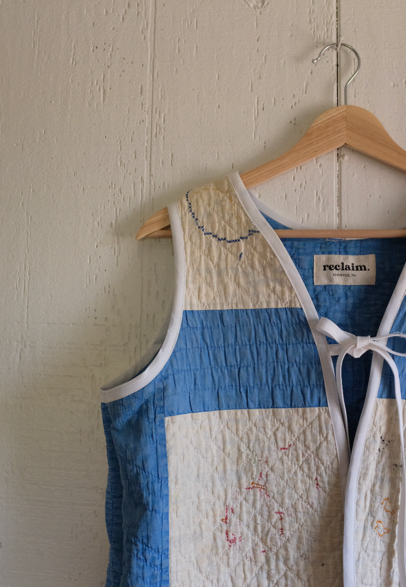 Quilt Vest - Blue Embroidery M