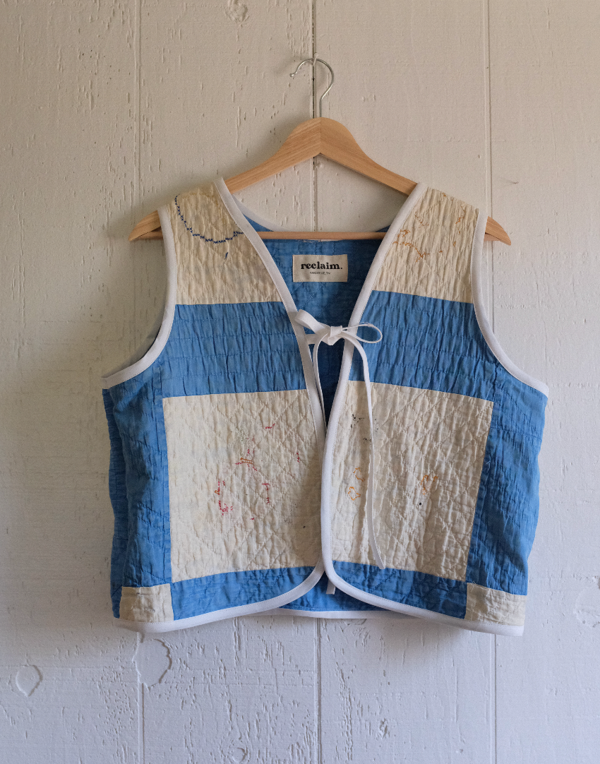 Quilt Vest - Blue Embroidery M