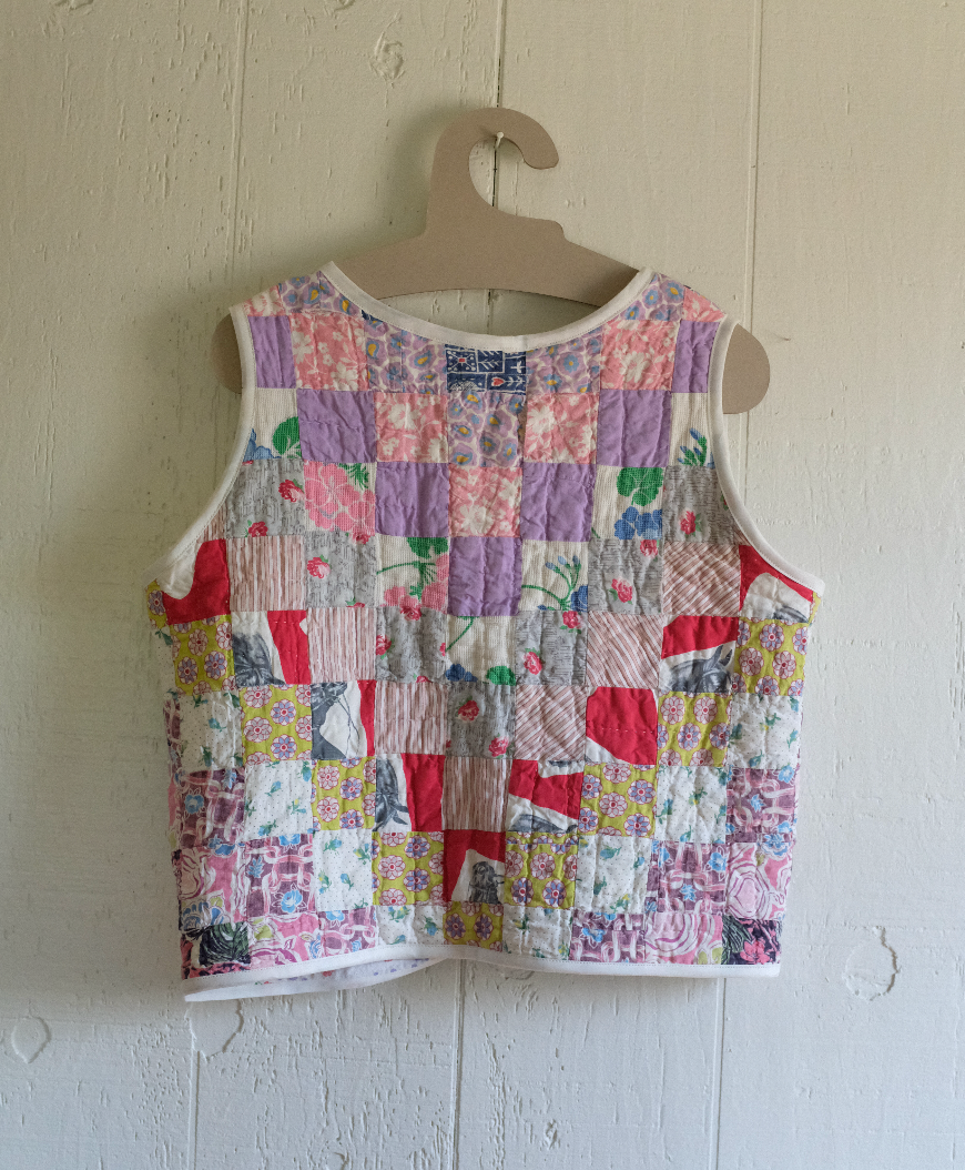 Quilt Vest - Feed Sack Postage Stamp L