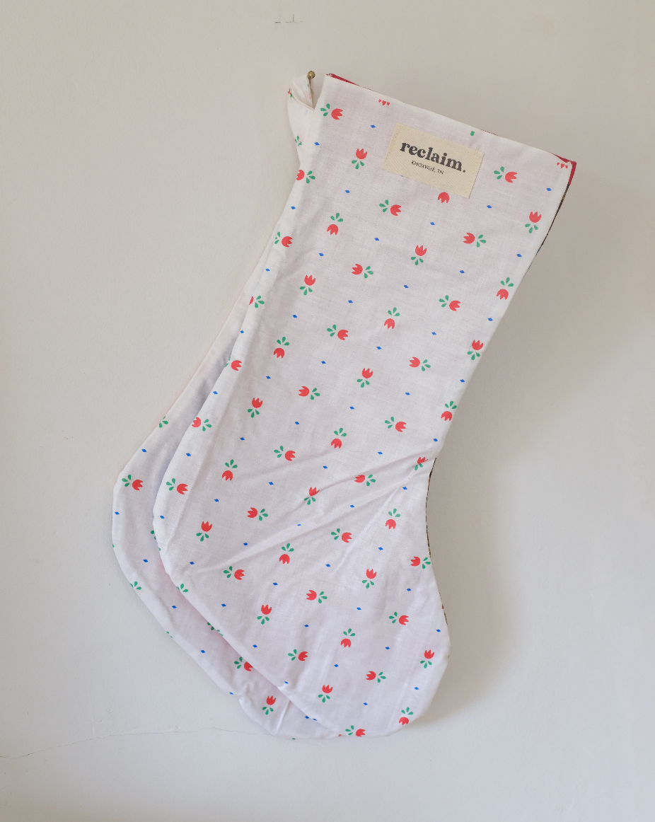 Quilt Stockings - Red Circle