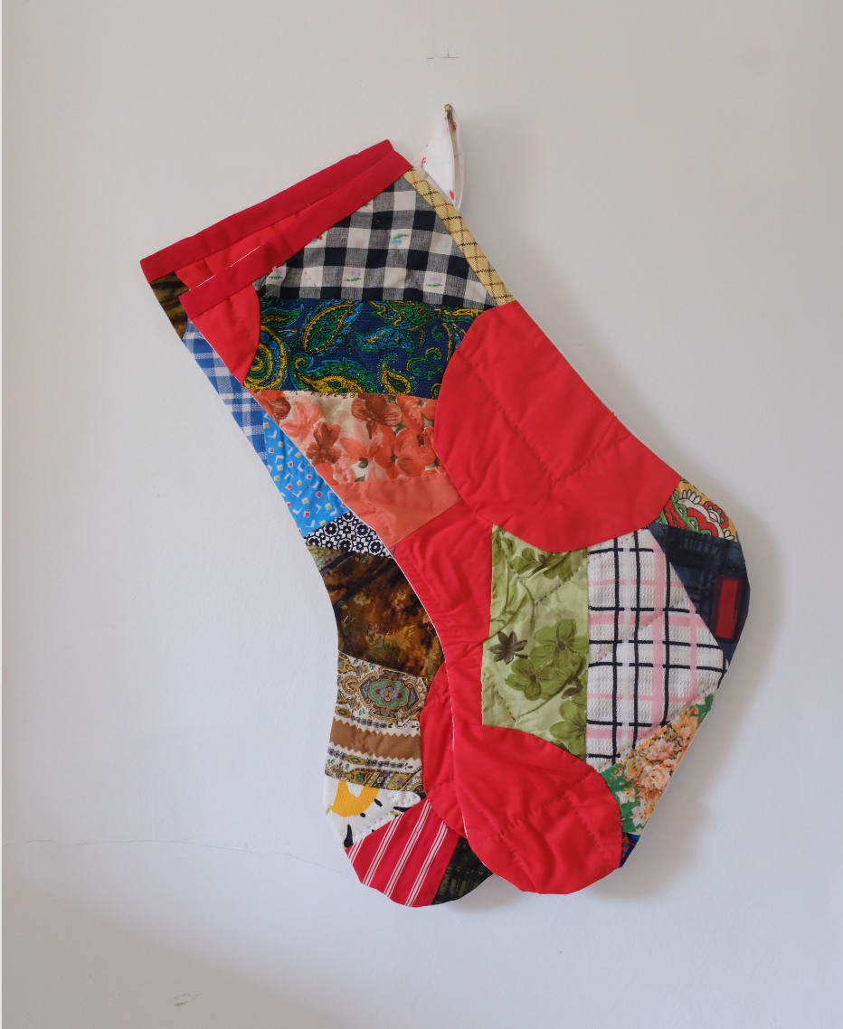 Quilt Stockings - Red Circle