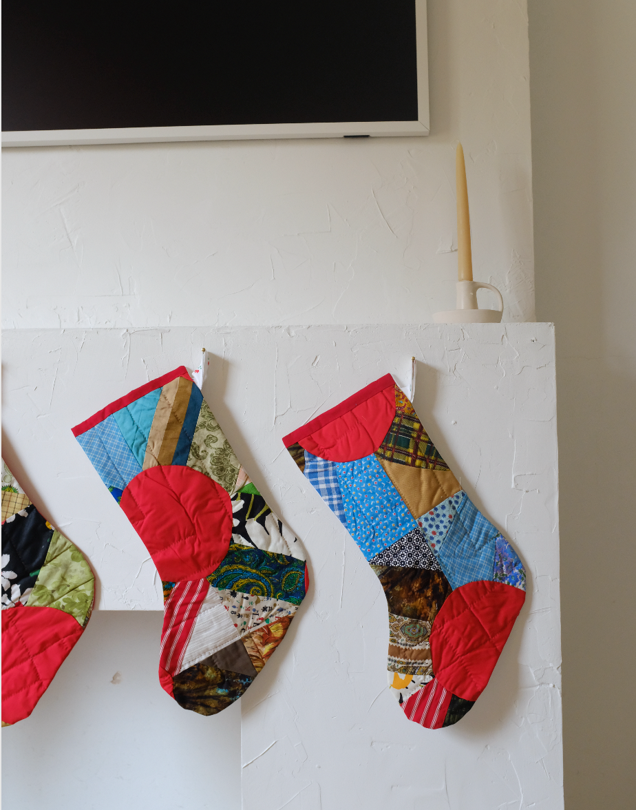 Quilt Stockings - Red Circle