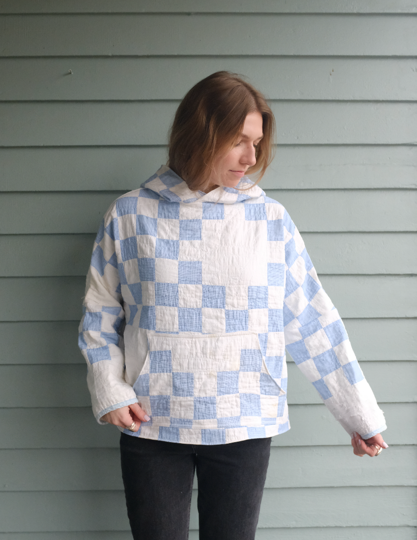 Quilt Hoodie - Blue Irish Chain